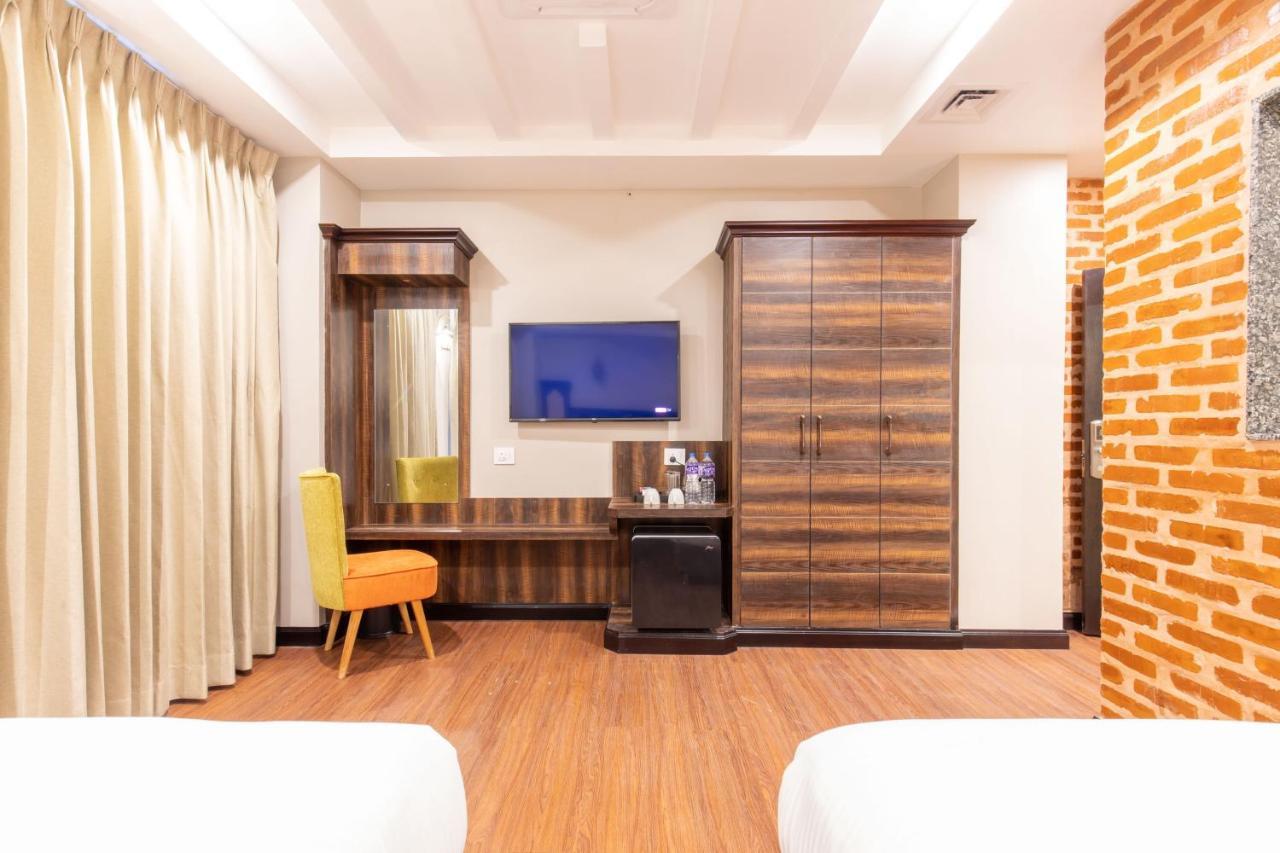 Hotel Pabera Heritage Boutique Катманду Екстер'єр фото