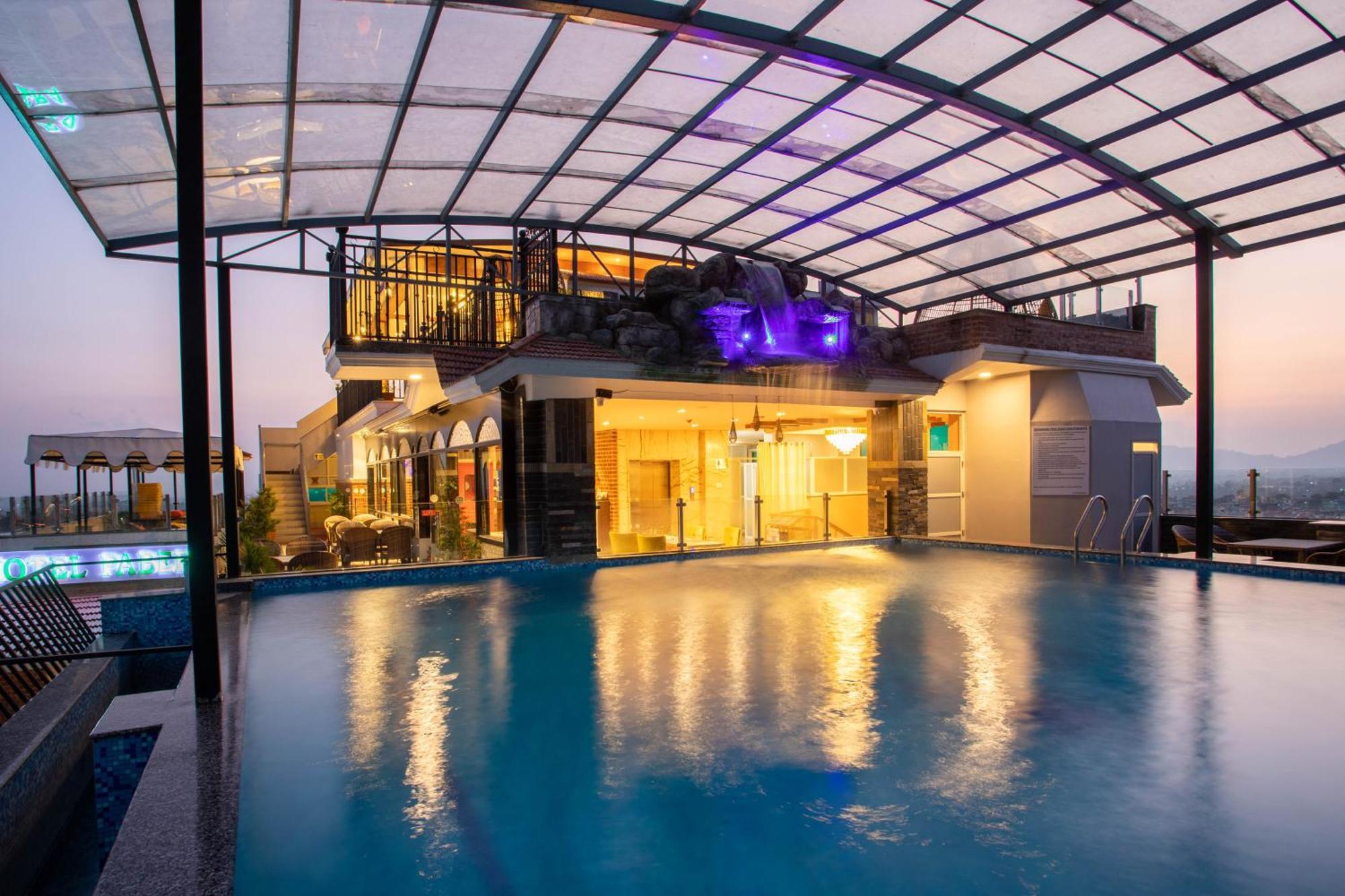 Hotel Pabera Heritage Boutique Катманду Екстер'єр фото